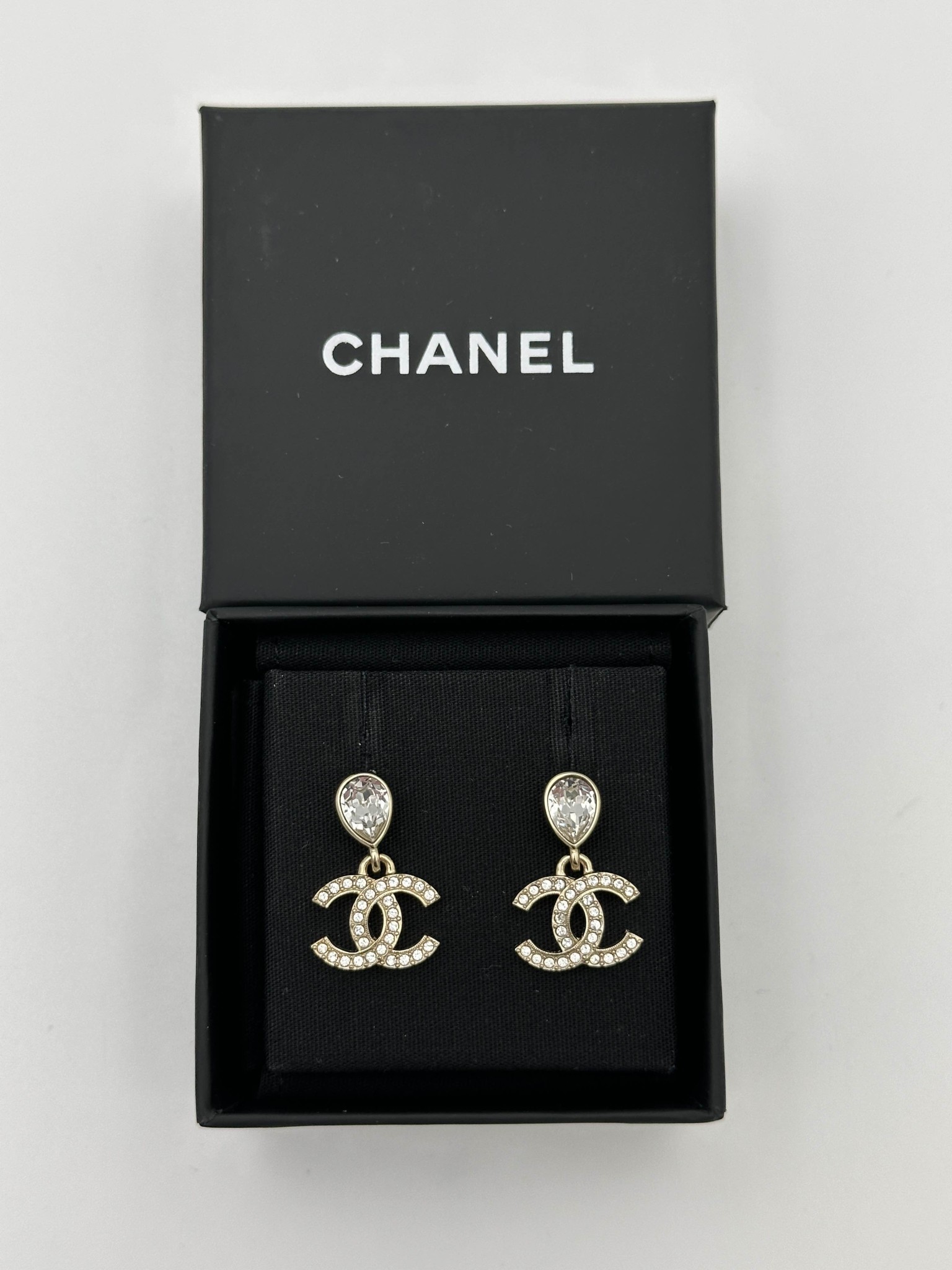 kolczyki chanel