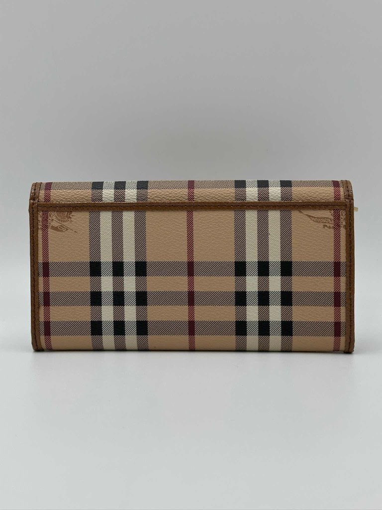 Burberry wallet