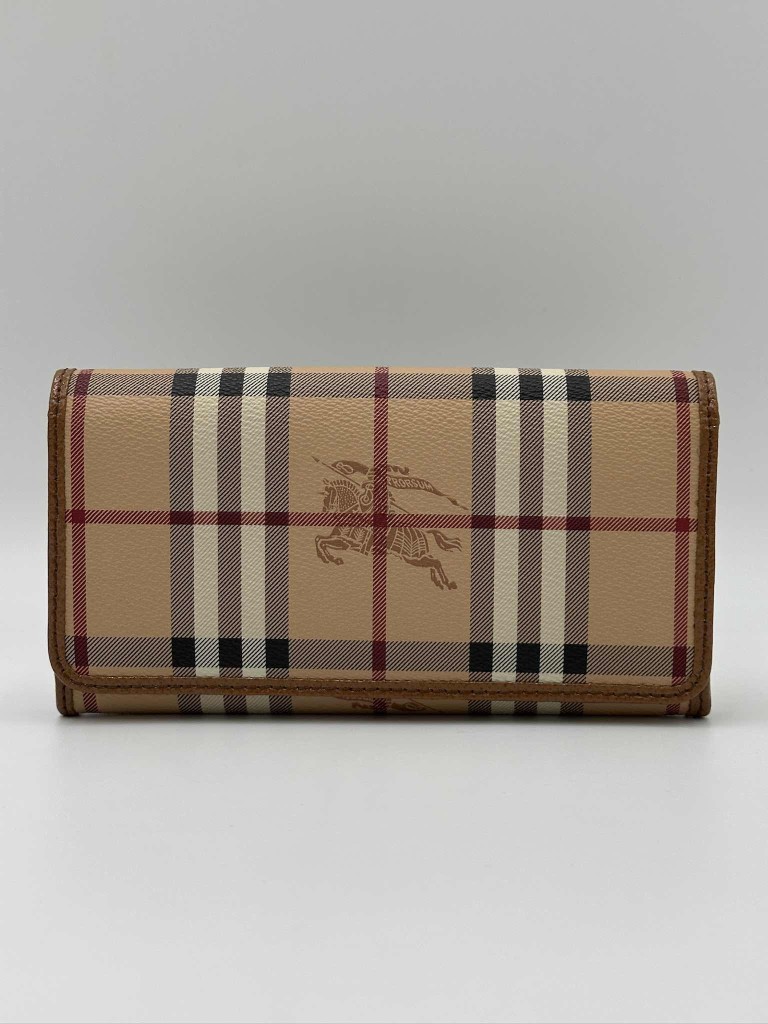 Burberry wallet