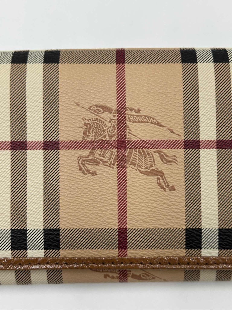 Burberry wallet