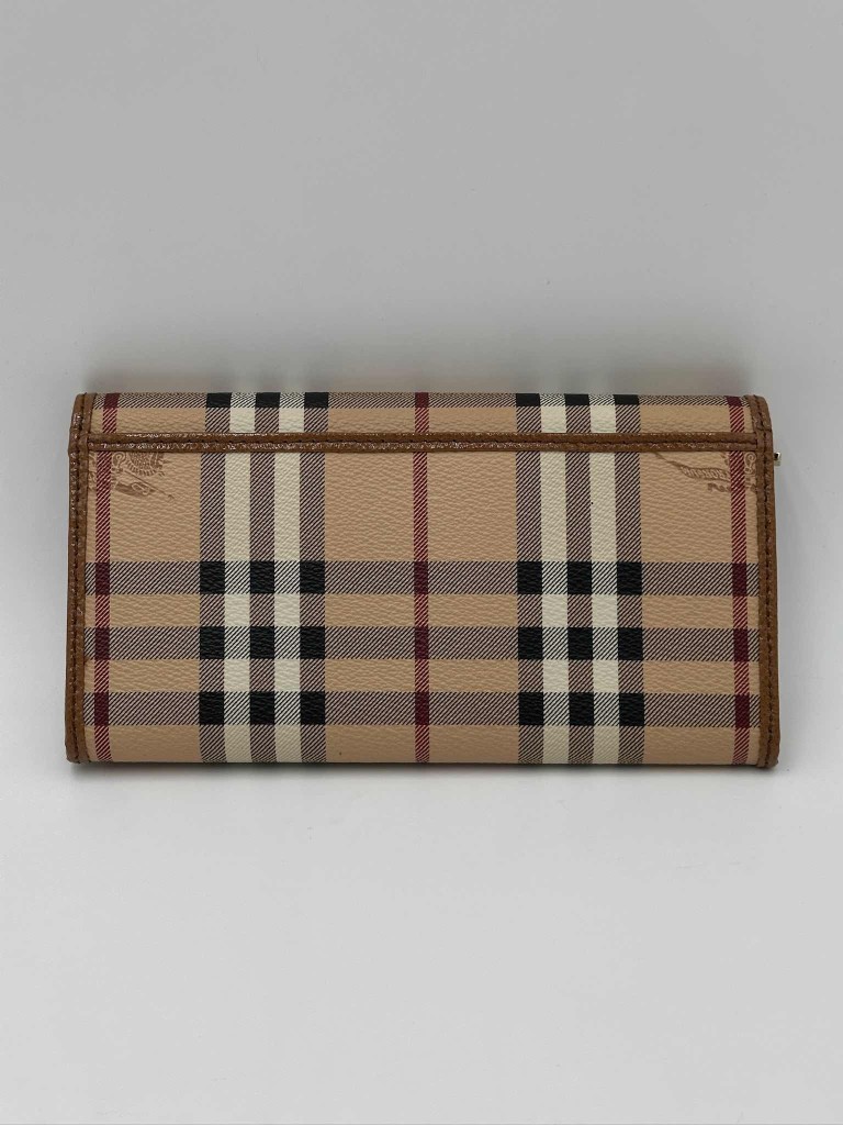 Burberry wallet