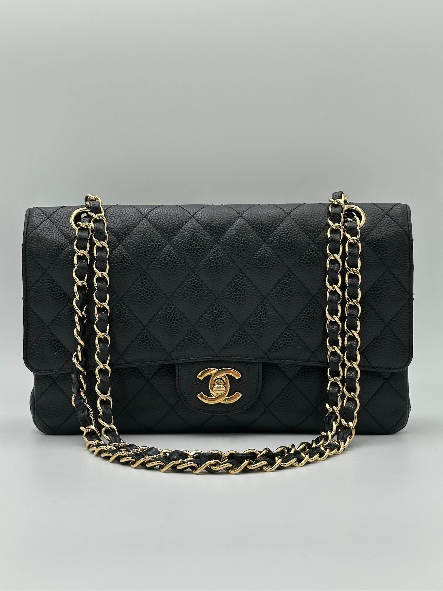 Chanel Classic Medium Double Flap torebka