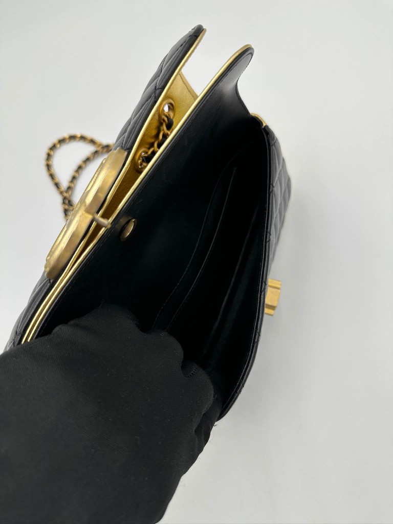Torebka Chanel CC Chic Small Double Flap