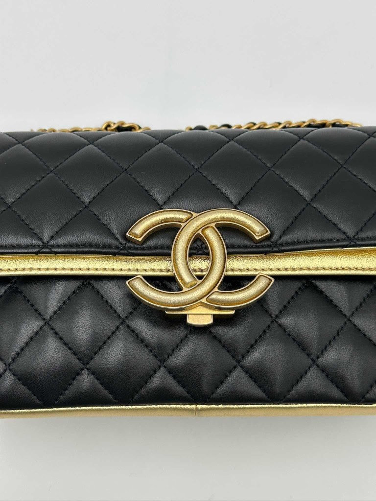Torebka Chanel CC Chic Small Double Flap
