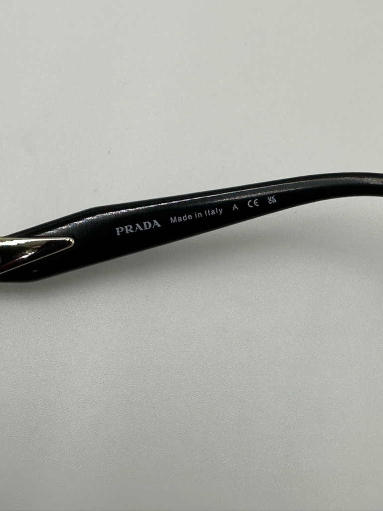 Okulary przeciwsłoneczne Prada