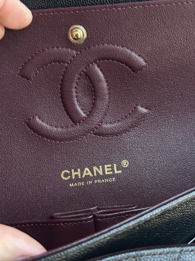 Chanel Classic Medium Double Flap Chevron torebka
