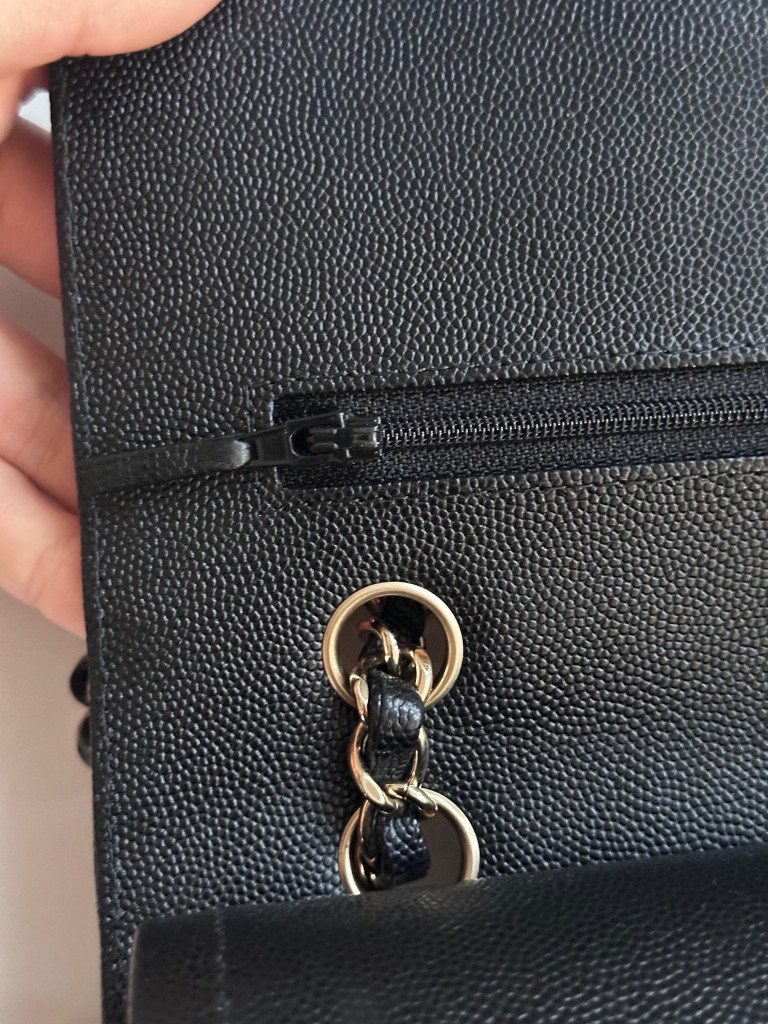 Chanel Classic Medium Double Flap Chevron torebka