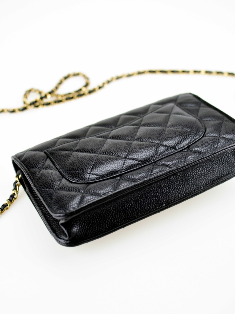 Chanel wallet on chain