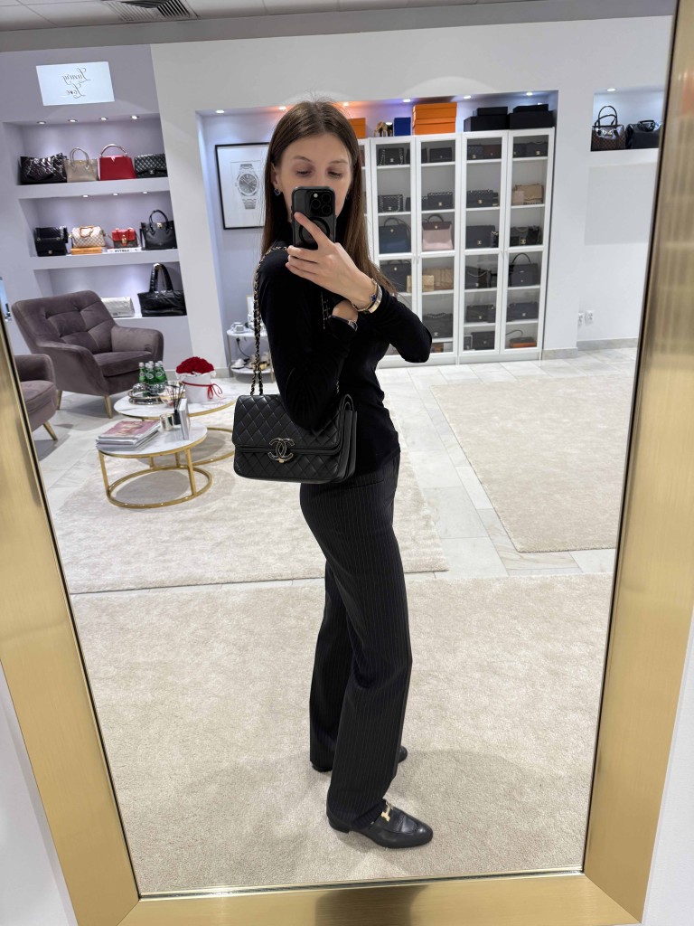 Chanel CC Chic Medium Flap torebka