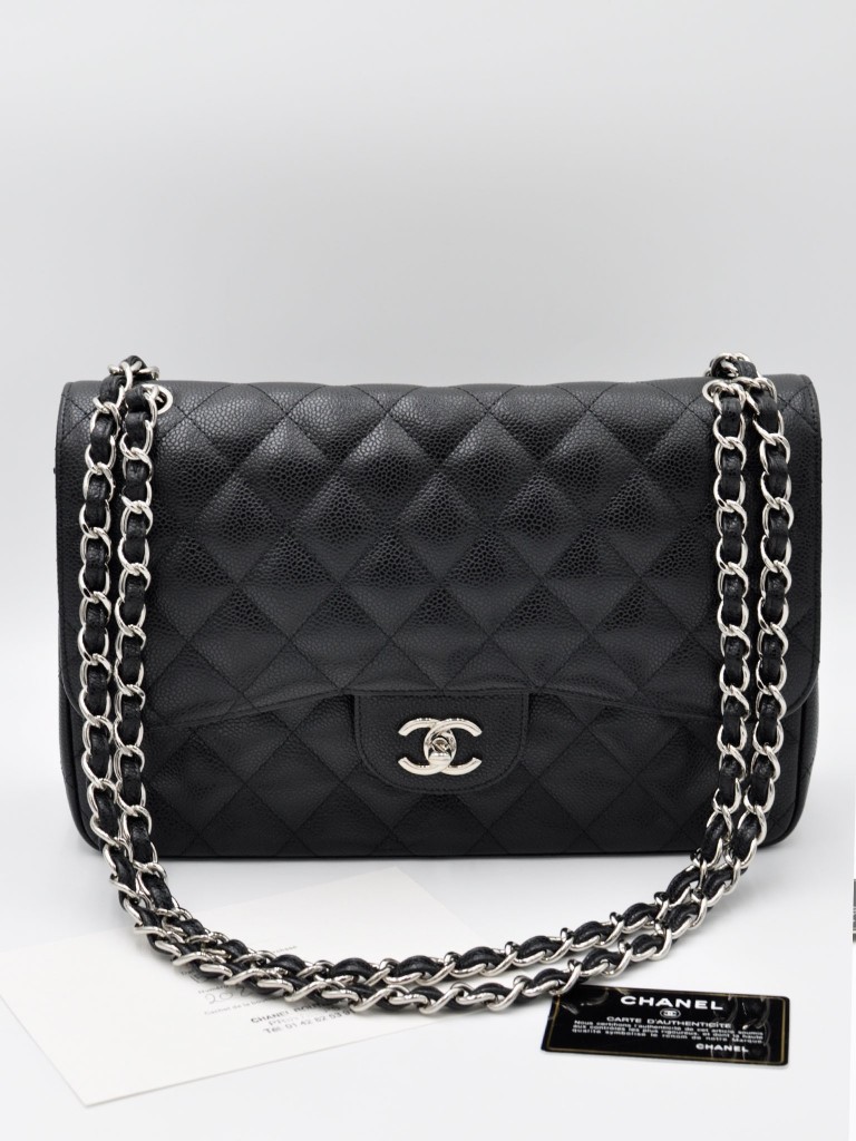 Chanel Classic Jumbo Double Flap bag