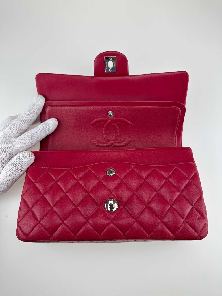 Chanel Classic Medium Double Flap torebka