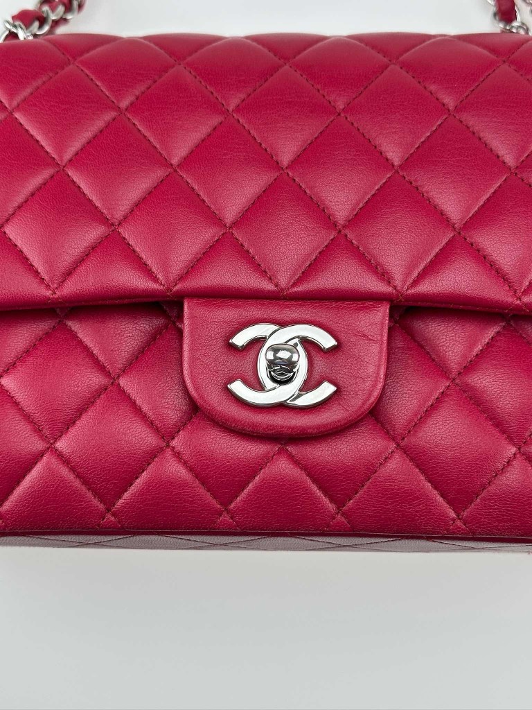 Chanel Classic Medium Double Flap torebka