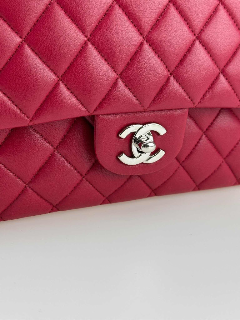 Chanel Classic Medium Double Flap torebka