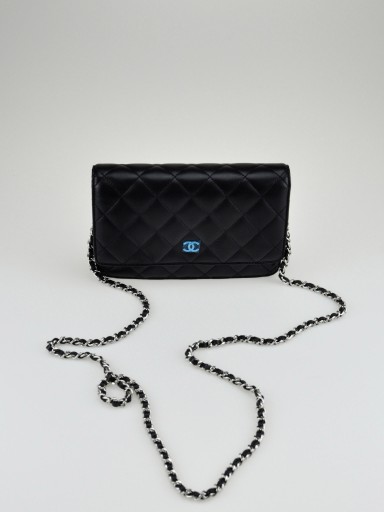 Chanel Wallet on Chain