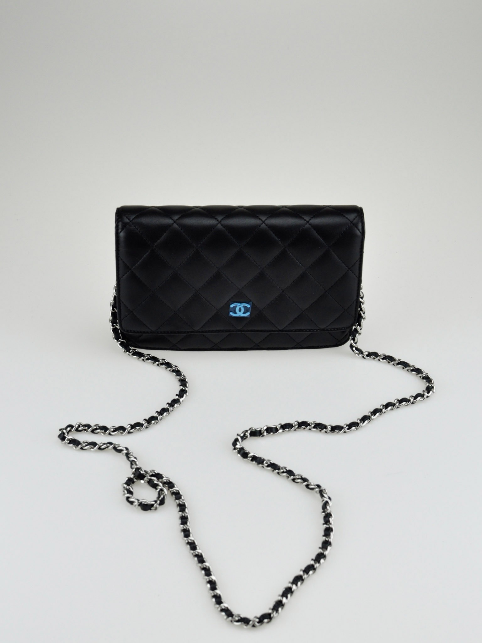 Chanel Wallet on Chain