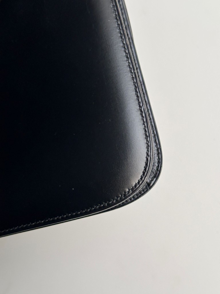 Constance 23 bag