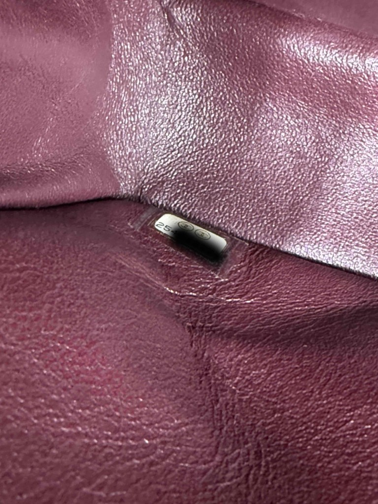 Chanel Classic Medium Double Flap torebka