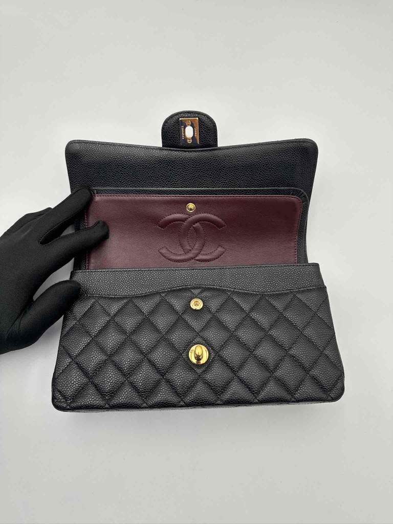 Chanel Classic Medium Double Flap torebka