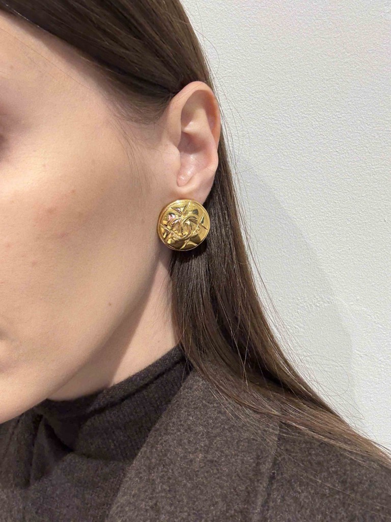 Chanel clip-on earrings