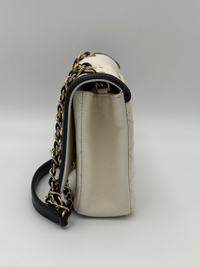 Chanel CC Filigree Medium torebka