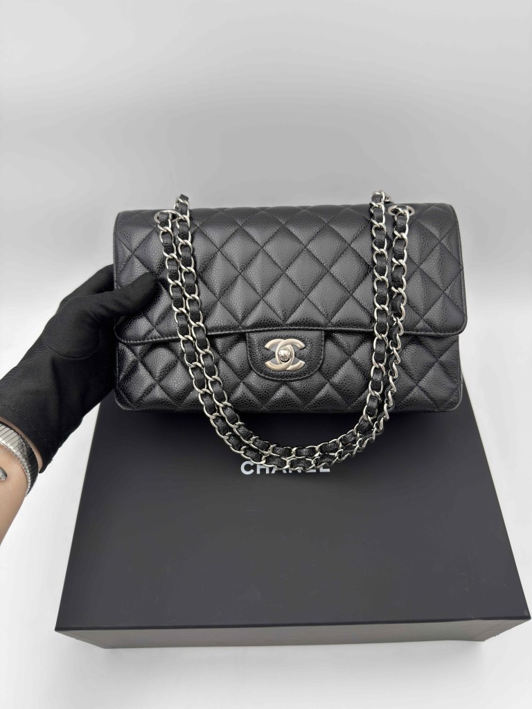 Chanel Classic Medium Double Flap torebka