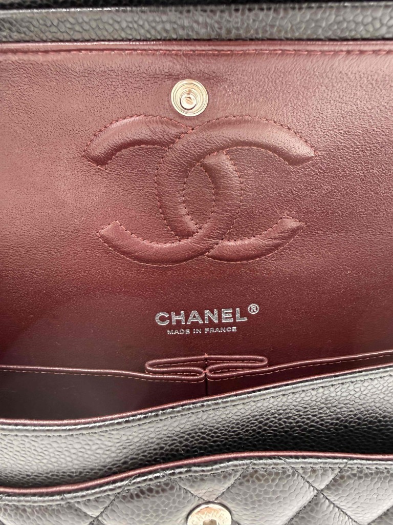 Chanel Classic Medium Double Flap torebka