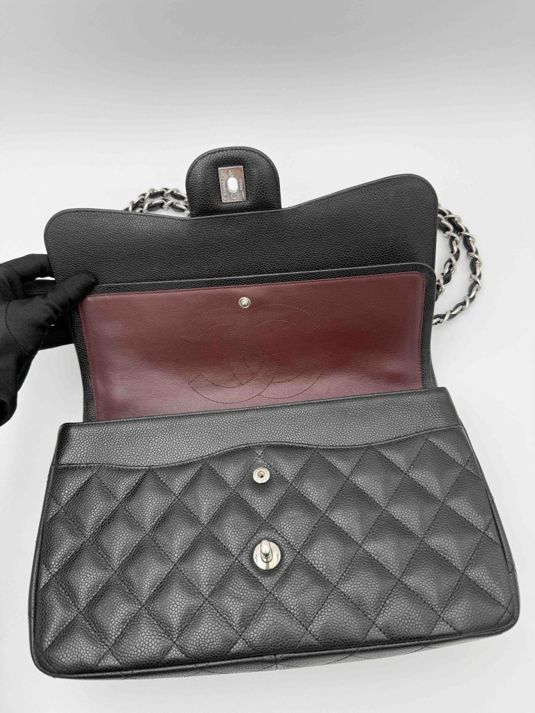 Chanel Classic Jumbo Double Flap torebka