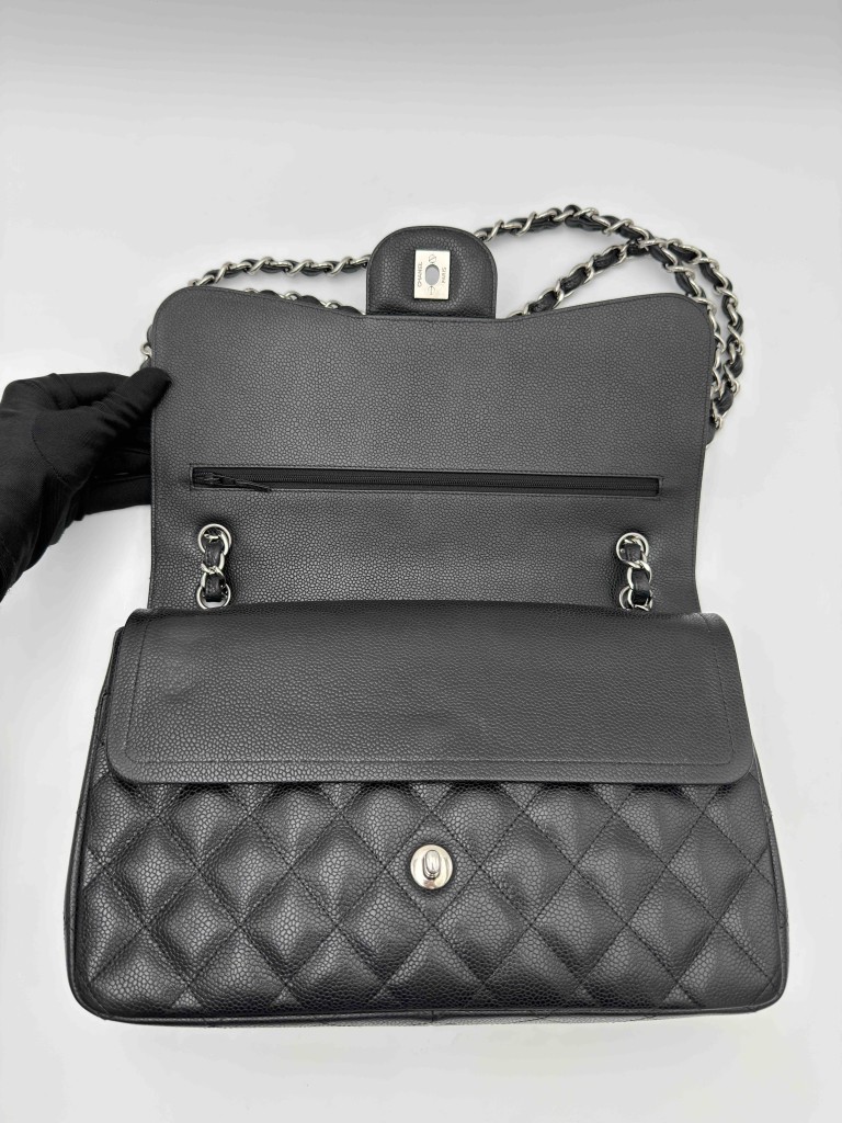 Chanel Classic Jumbo Double Flap torebka