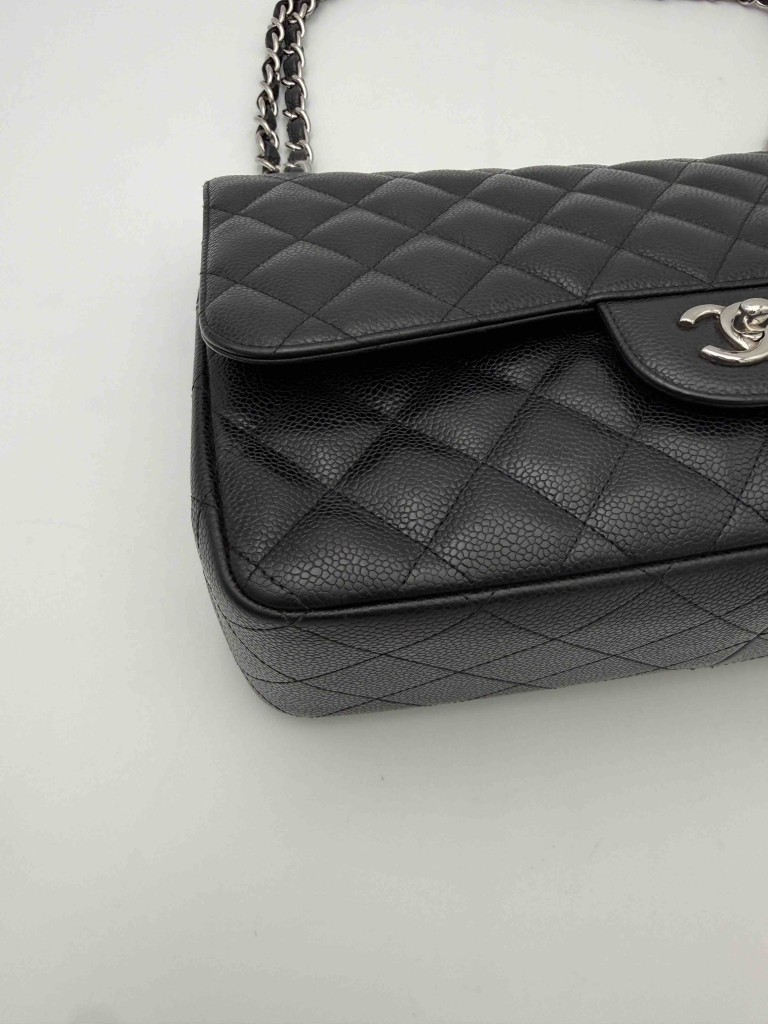Chanel Classic Jumbo Double Flap torebka