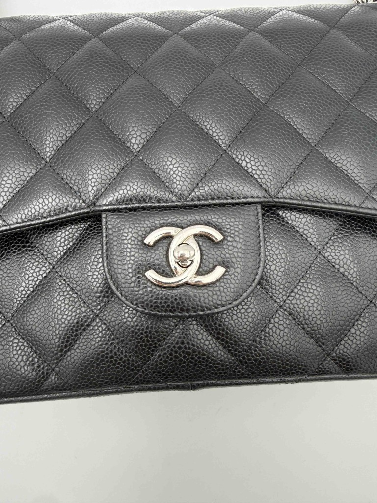 Chanel Classic Jumbo Double Flap torebka