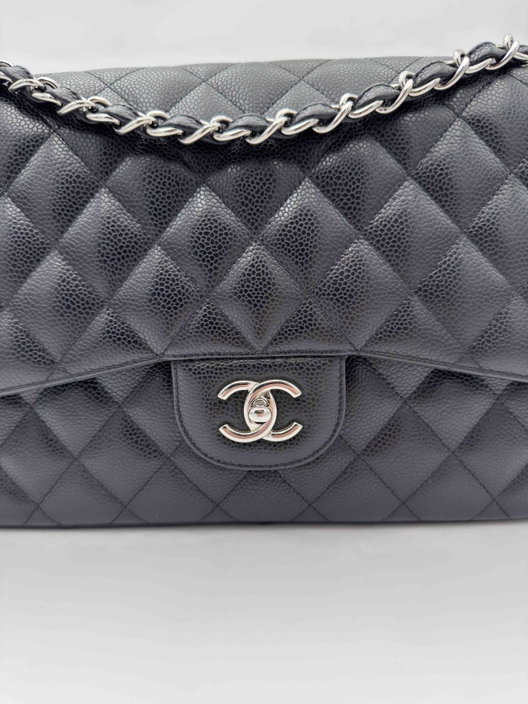 Chanel Classic Jumbo Double Flap torebka