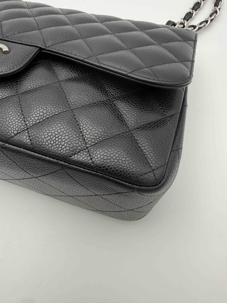 Chanel Classic Jumbo Double Flap torebka