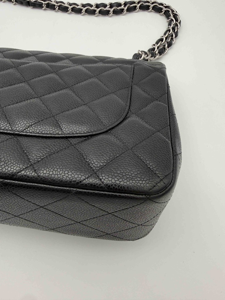 Chanel Classic Jumbo Double Flap torebka