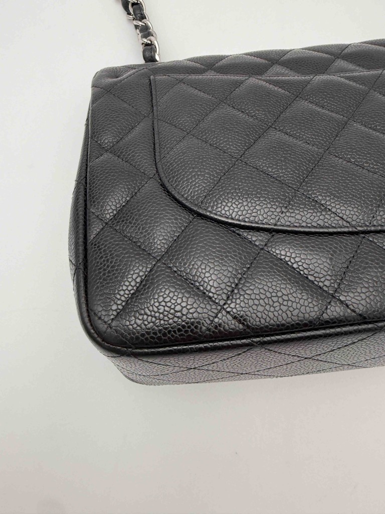 Chanel Classic Jumbo Double Flap torebka