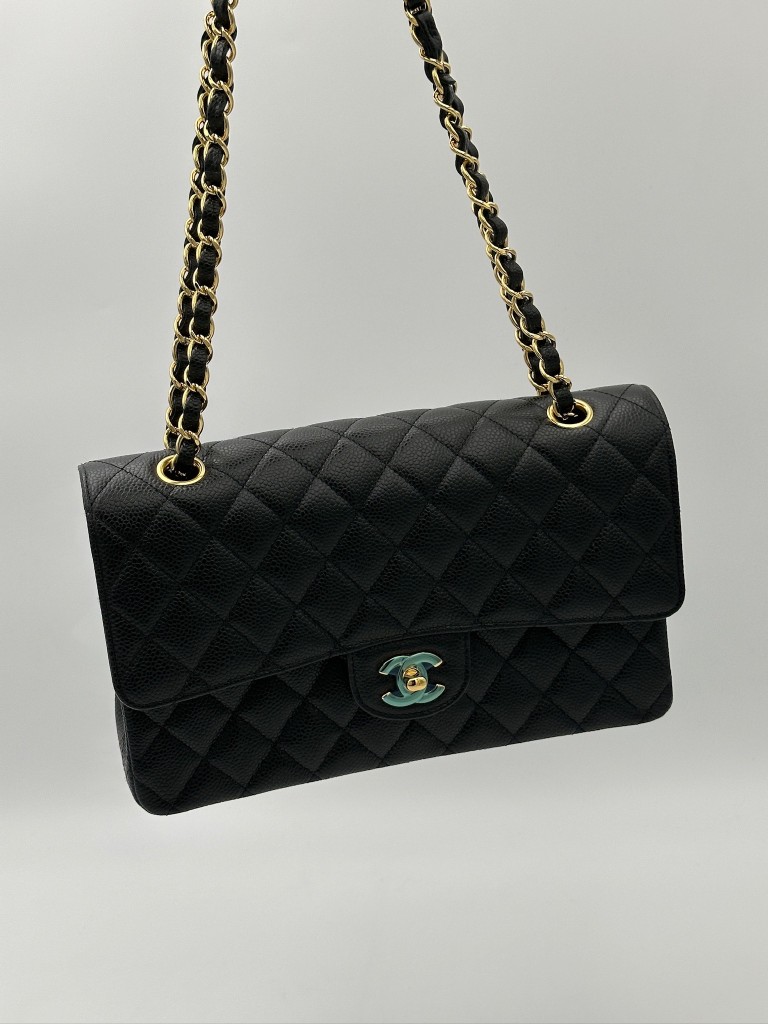 Chanel Classic Medium Double Flap torebka