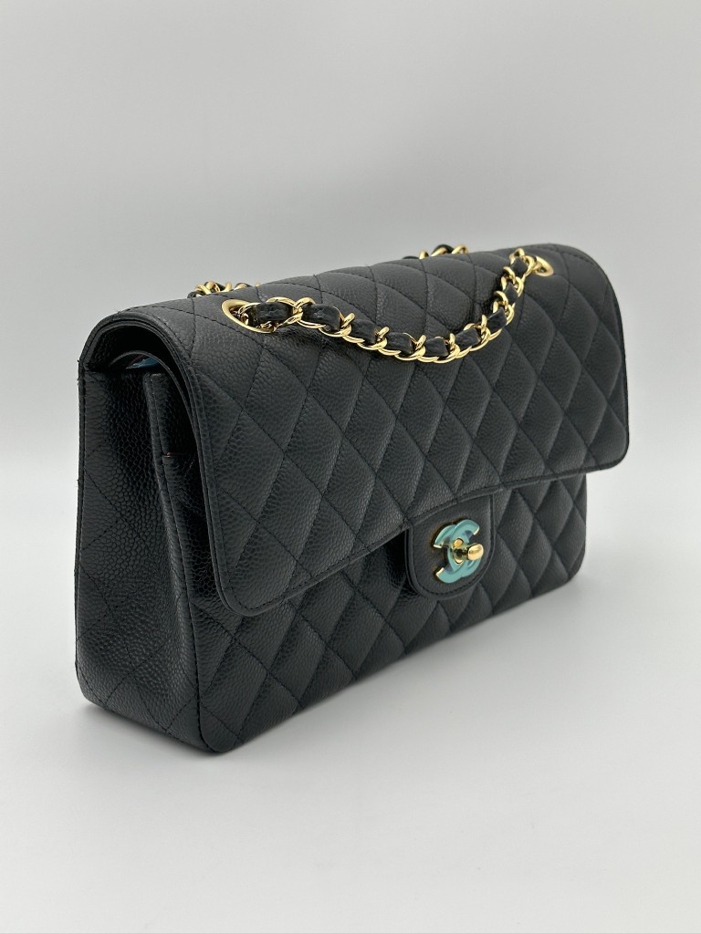 Chanel Classic Medium Double Flap torebka