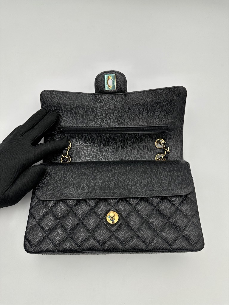 Chanel Classic Medium Double Flap torebka