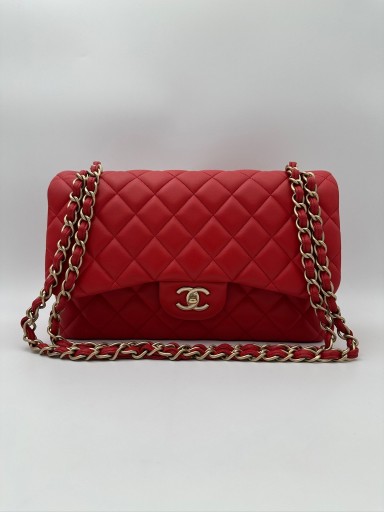 Chanel Classic Jumbo Double Flap bag