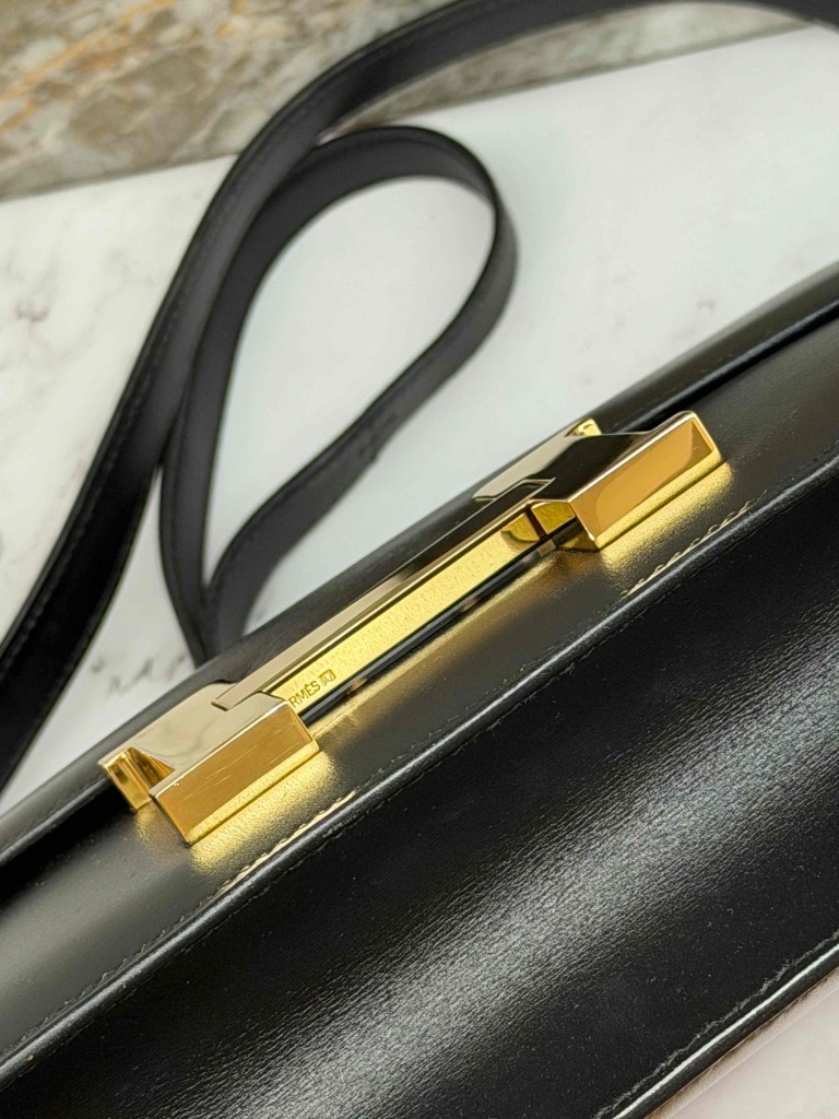 Hermes Constance 23 bag