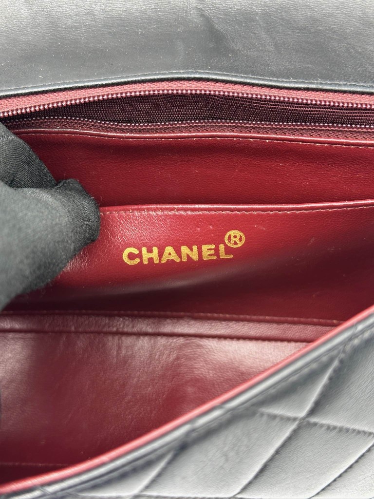 Chanel Diana Medium torebka