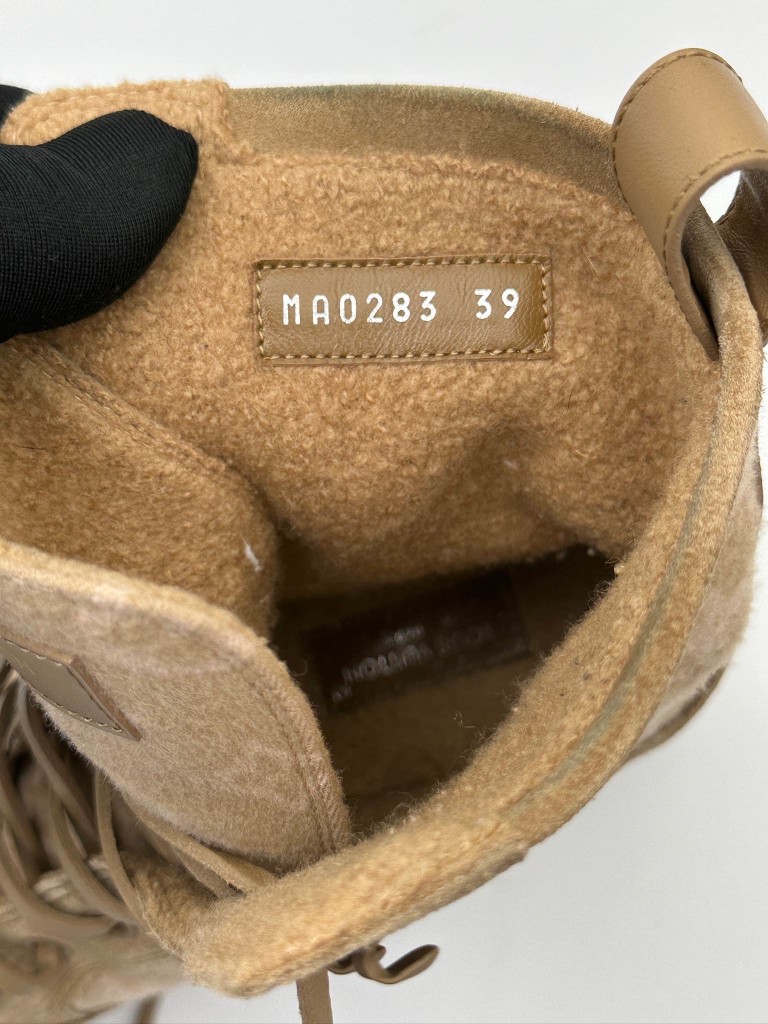 Louis Vuitton botki Laureate Desert