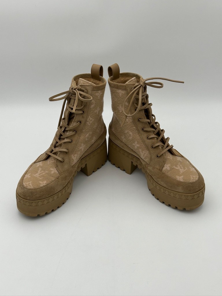 Louis Vuitton Laureate Platform Desert Boots