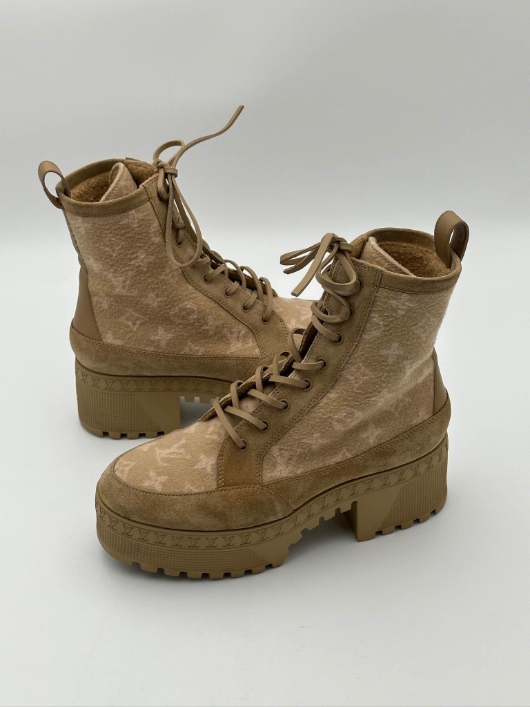 Louis Vuitton Laureate Platform Desert Boots