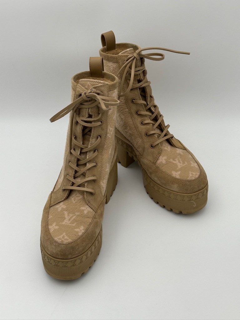 Louis Vuitton Laureate Platform Desert Boots