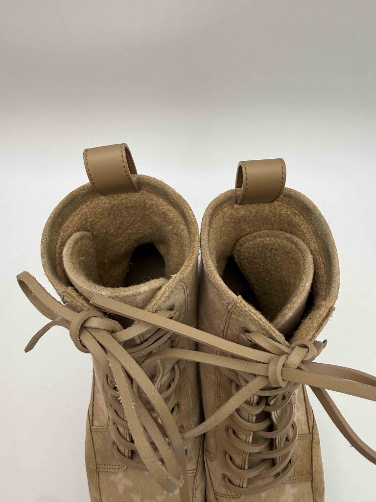 Louis Vuitton Laureate Platform Desert Boots