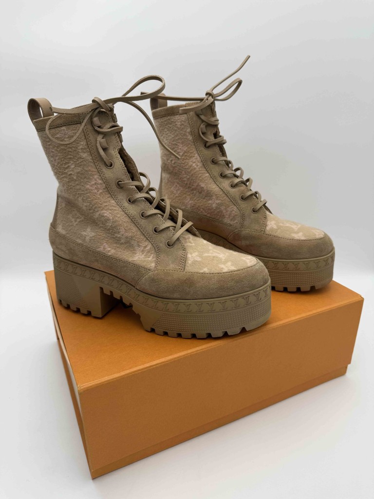 Louis Vuitton Laureate Platform Desert Boots