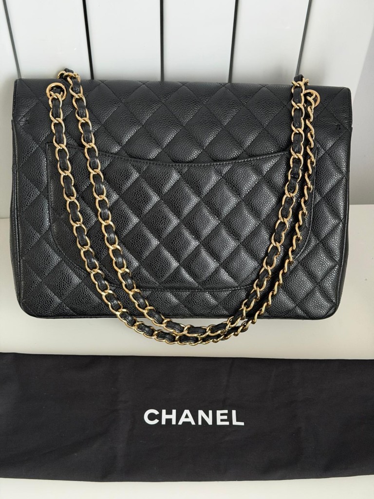 Chanel Classic Maxi Double Flap torebka