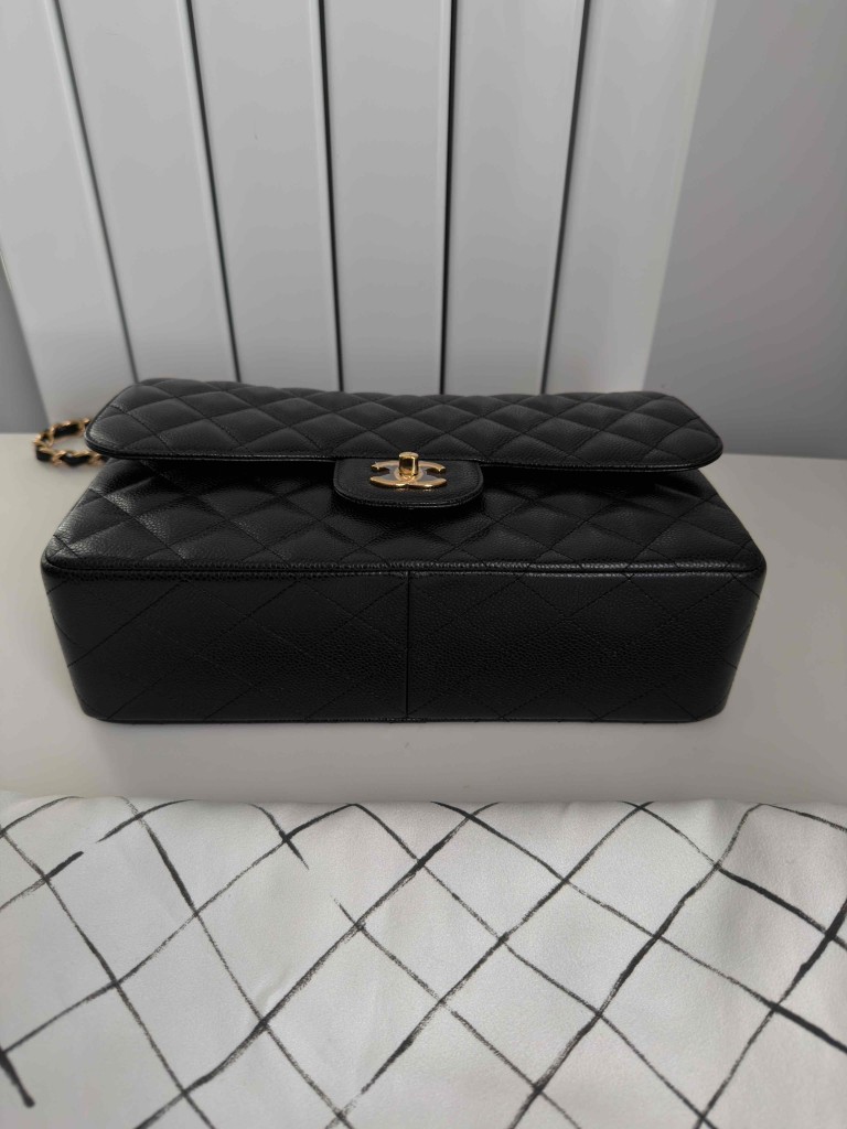 Chanel Classic Jumbo Double Flap torebka