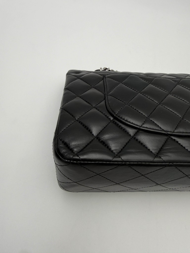 Chanel Classic Medium Double Flap torebka