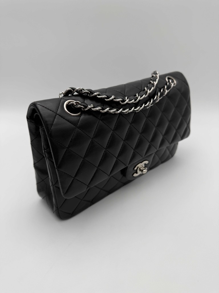 Chanel Classic Medium Double Flap torebka